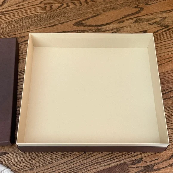 Louis VuittonBrown Gift Box
